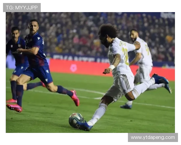 意媒报道弗拉霍维奇或因大腿肌腱受伤缺阵两个月以上